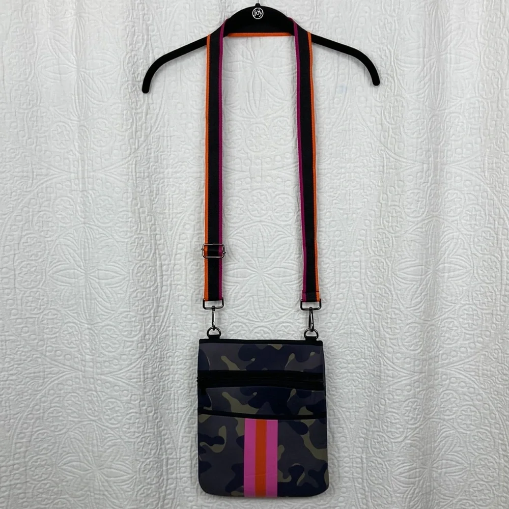 Stylish Camouflage Neoprene Crossbody Bag